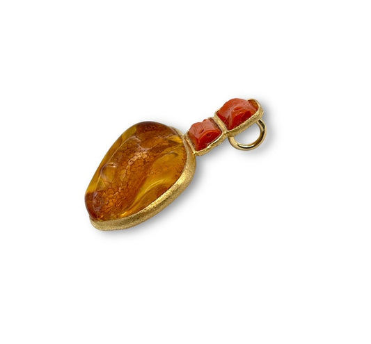 Ciondolo in Argento Dorato con Corallo e Ambra