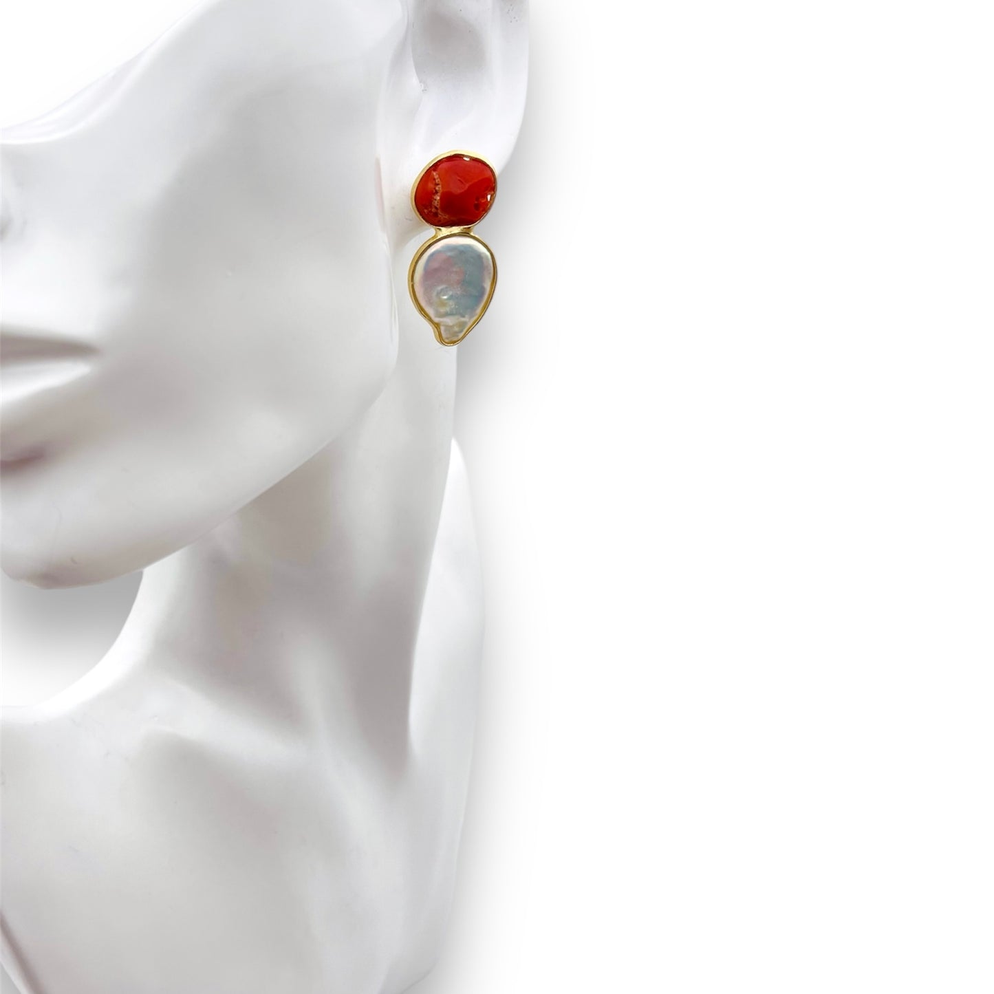 Orecchini con Corallo e Perla