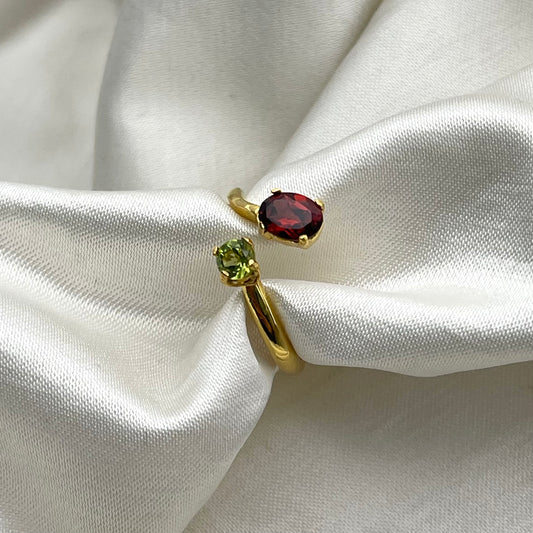 Anello ANDROMEDA in Argento Dorato -GRANATO E PERIDOTO