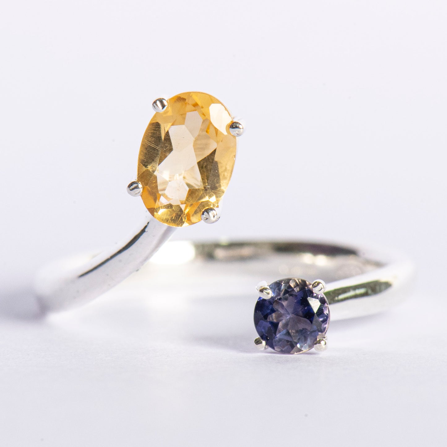 Anello "Andromeda" in Argento Rodiato - Citrino