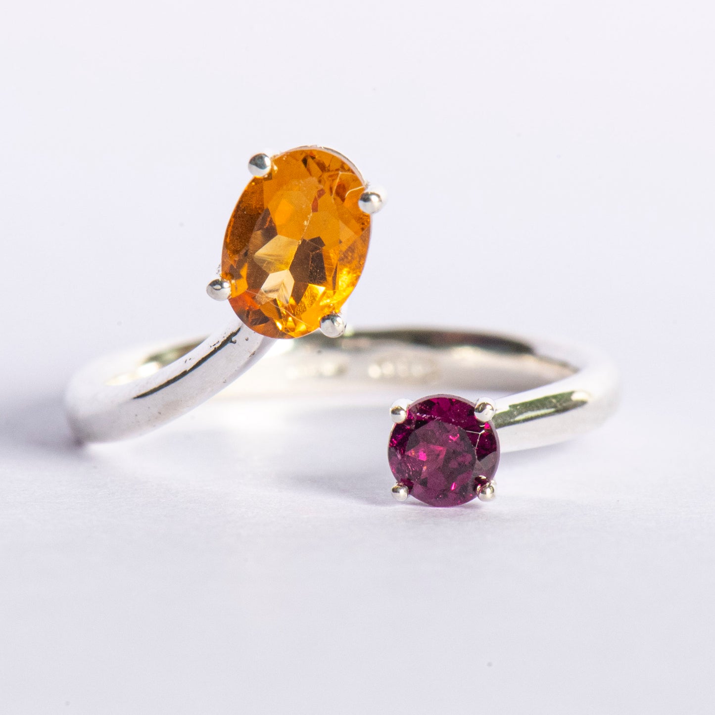 Anello "Andromeda" in Argento Rodiato - Citrino