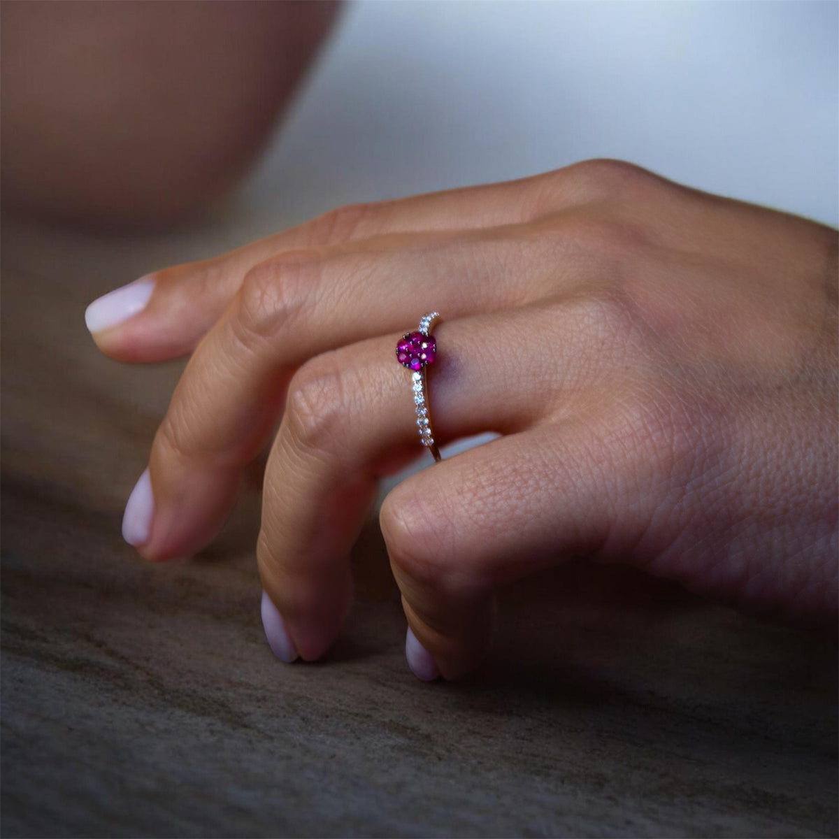 Oro 18kt e Rubino